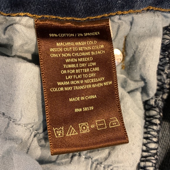 Kut from the Kloth Straight Leg Jeans, Medium Wash, Size 6 - Picture 4 of 5